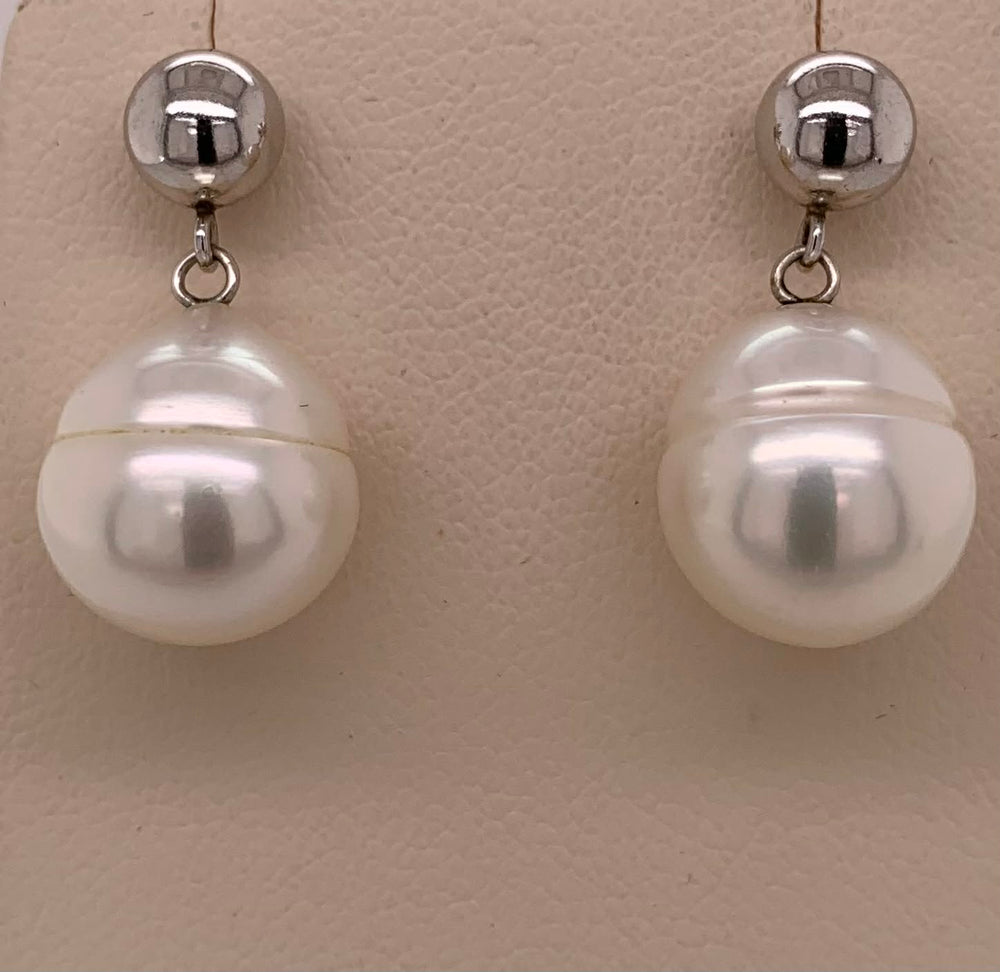 Freshwater Pearl Earrings