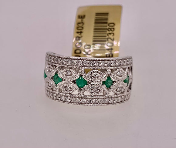 14K Diamond & Emerald Band Ring