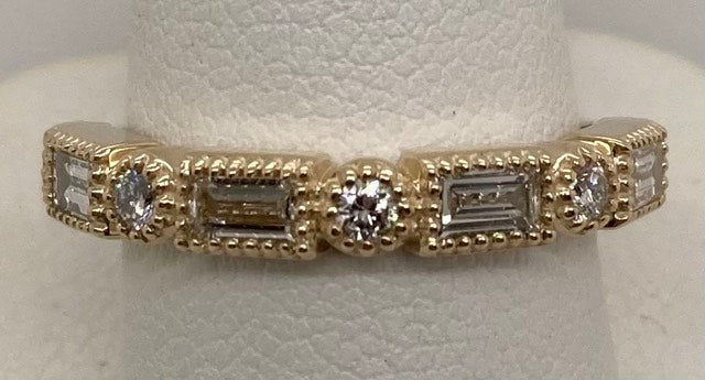 14K Gold Diamond Band Ring