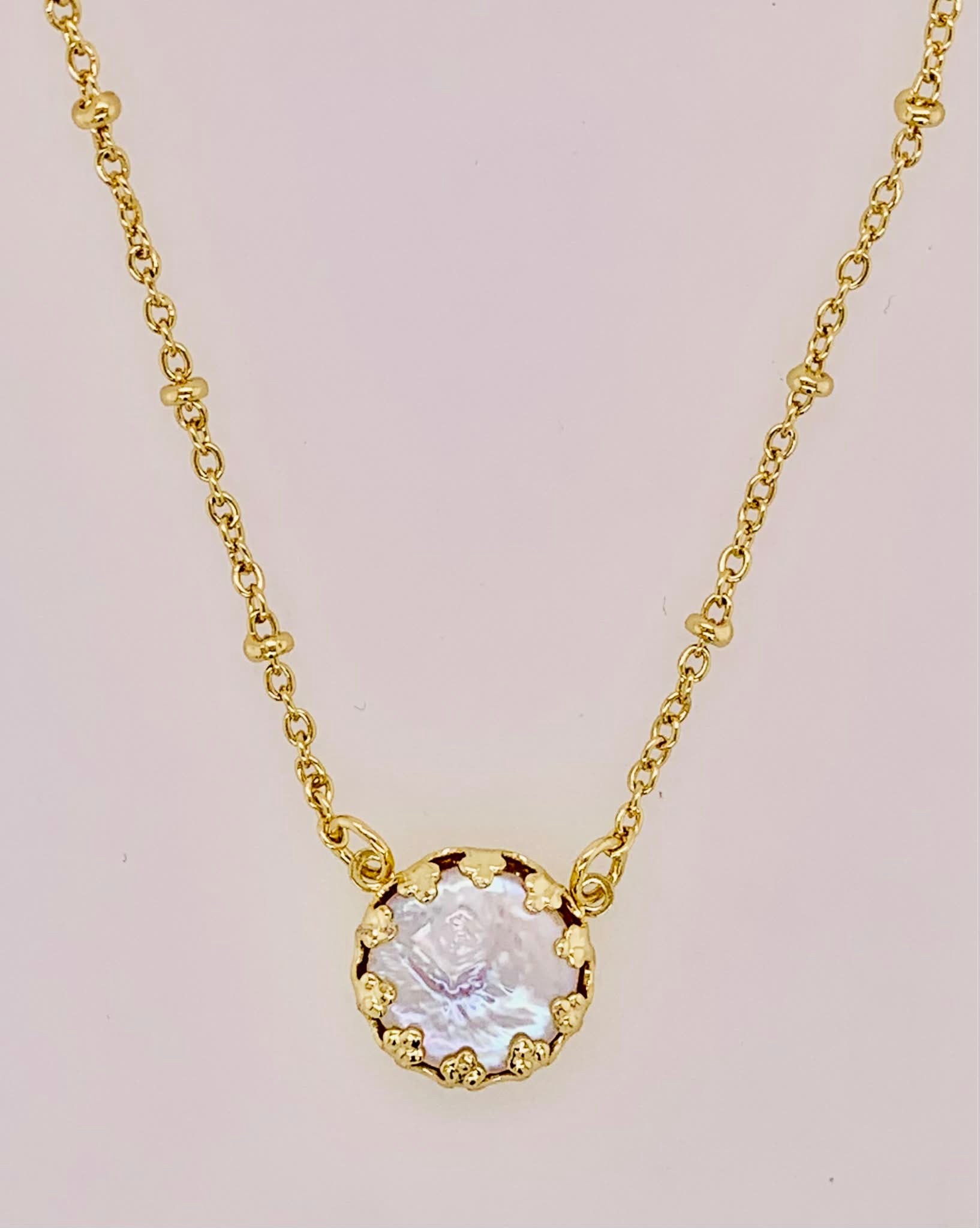 Isabella Pendant Necklace