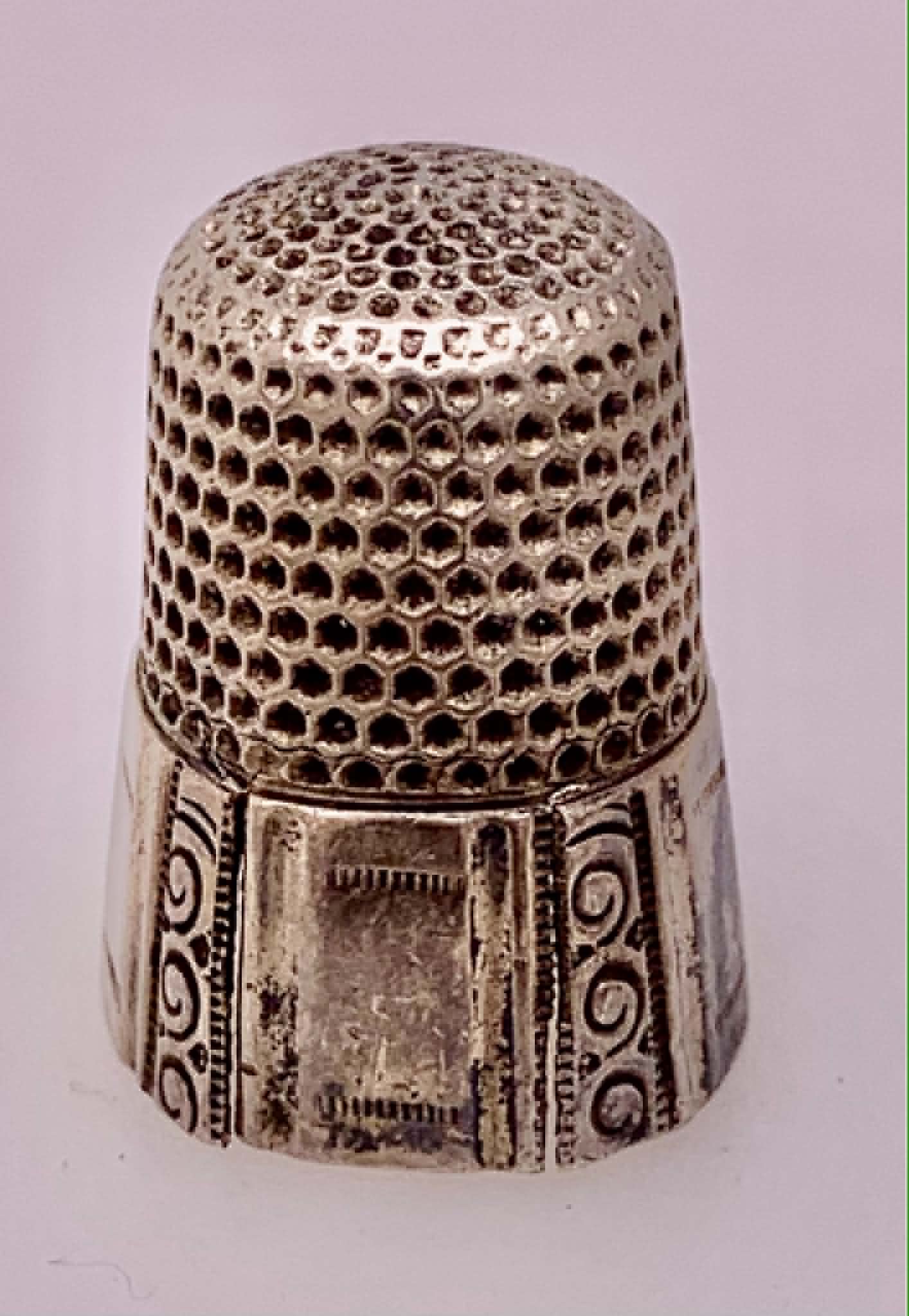 Estate Sterling Silver Thimble