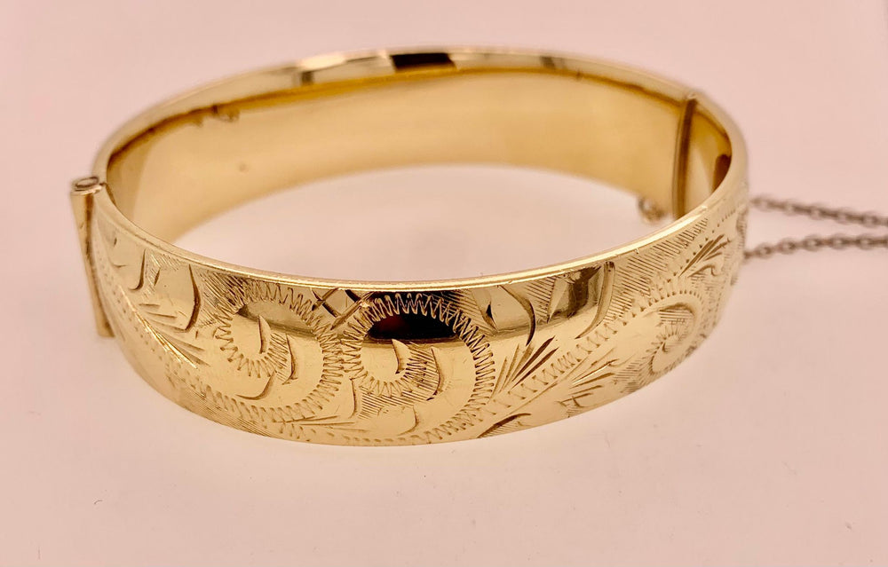 Vintage Estate Rolled Gold Bangle Bracelet