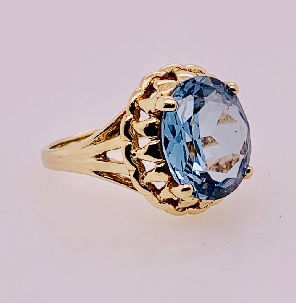 Estate 10k Birthstone Ring