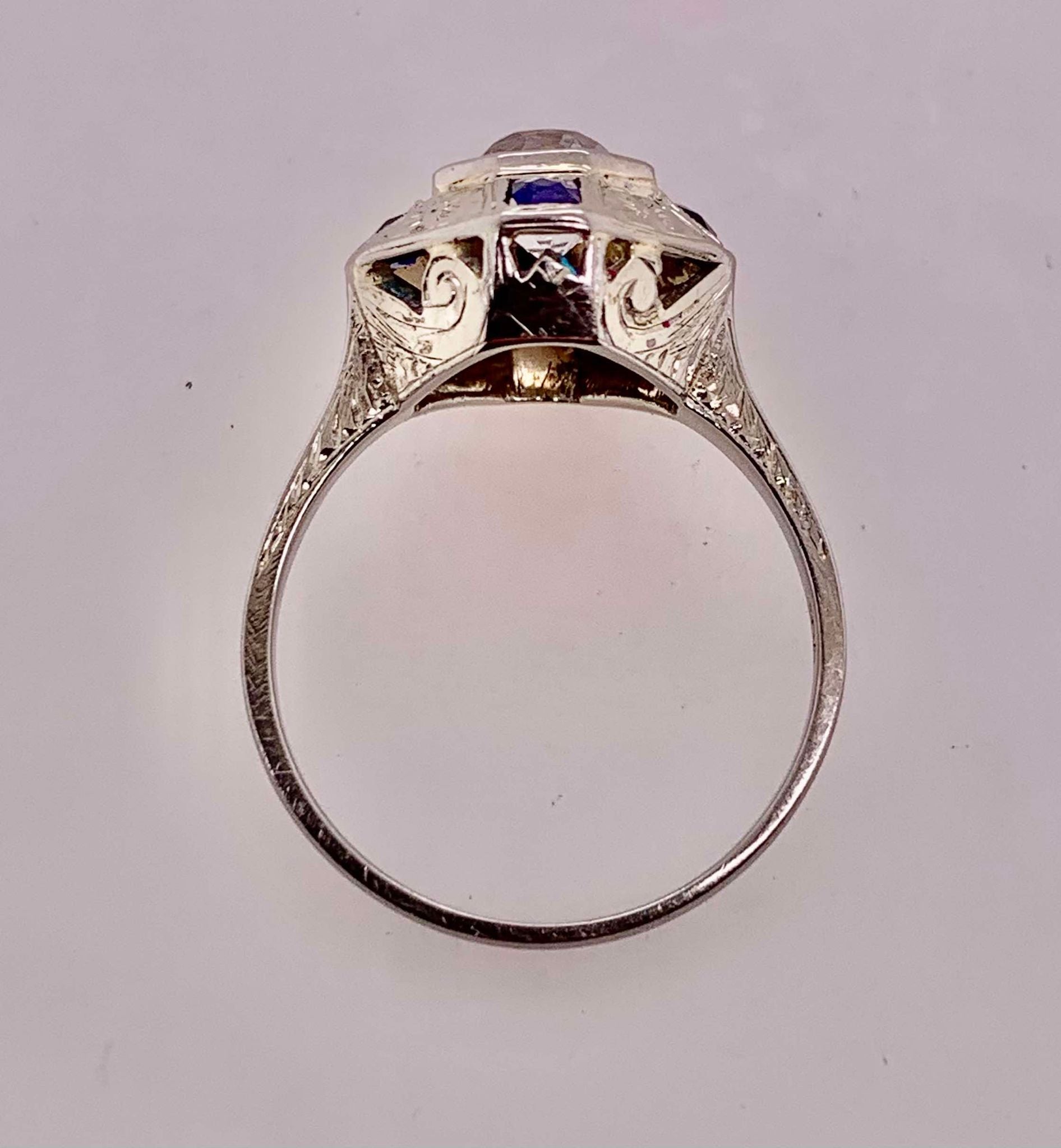 18K Estate Sapphire Ring