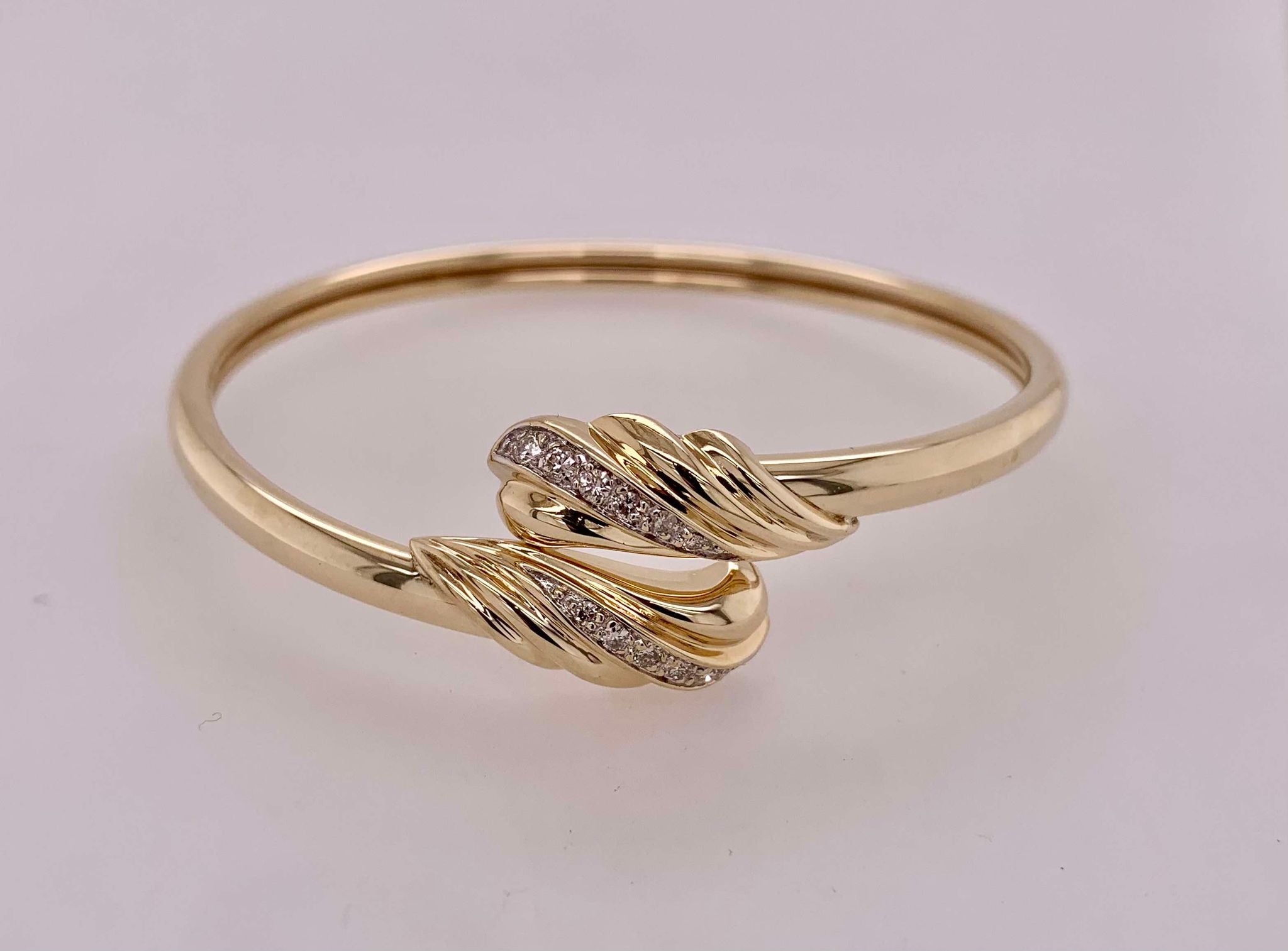 14K Diamond Twist Design Bangle