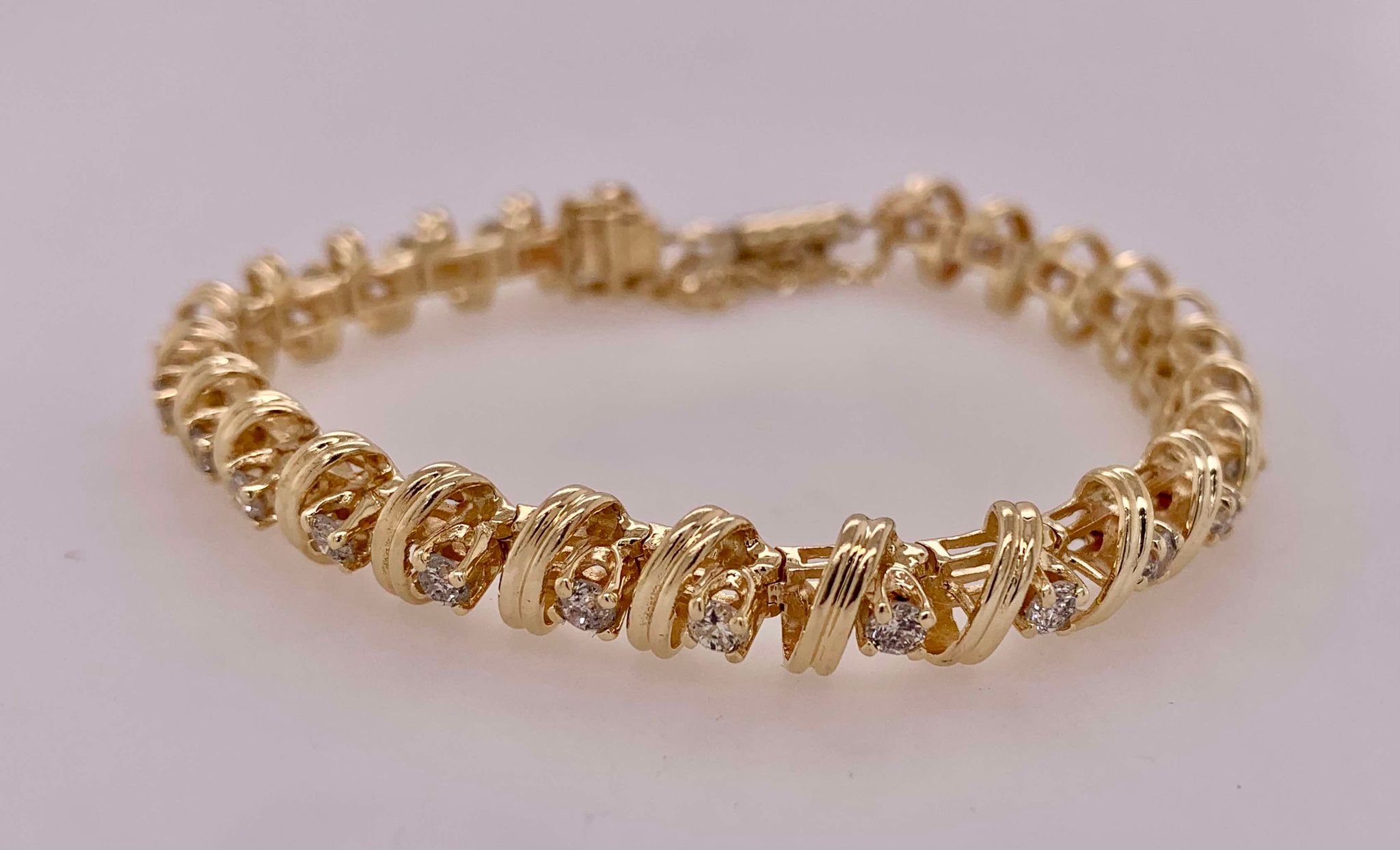 14K Estate Diamond Bracelet