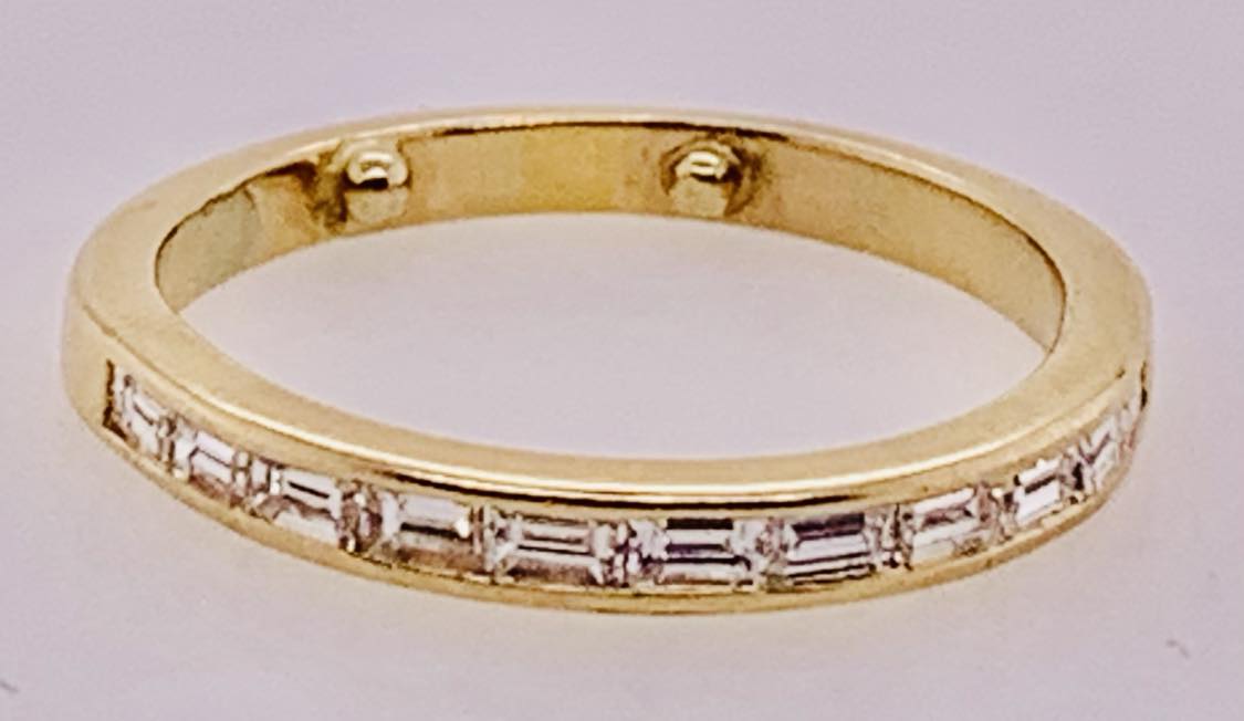 Estate 14K Diamond Wedding Band