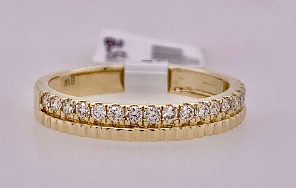 14K Diamond Band Ring