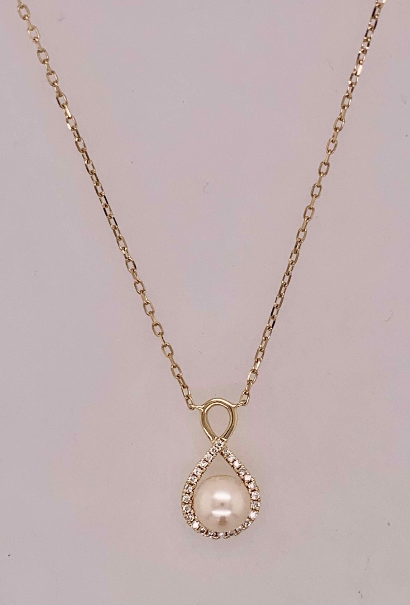 14K Freshwater Pearl & Diamond Pendant Necklace