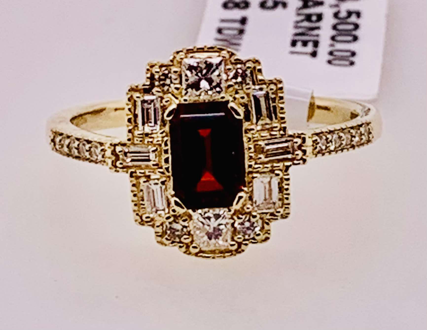 14K Garnet & Diamond Ring