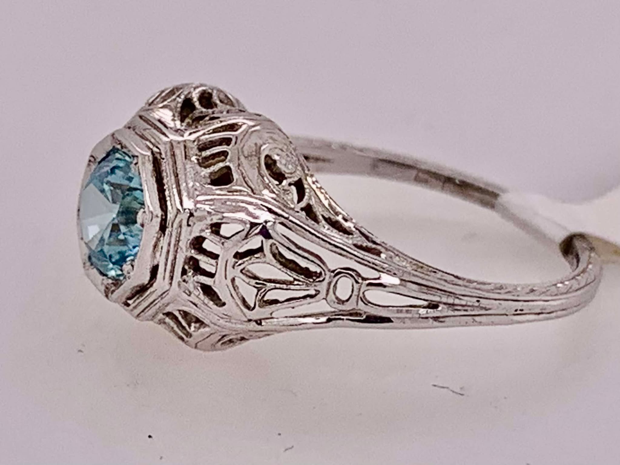 18K Estate Blue Zircon Ring