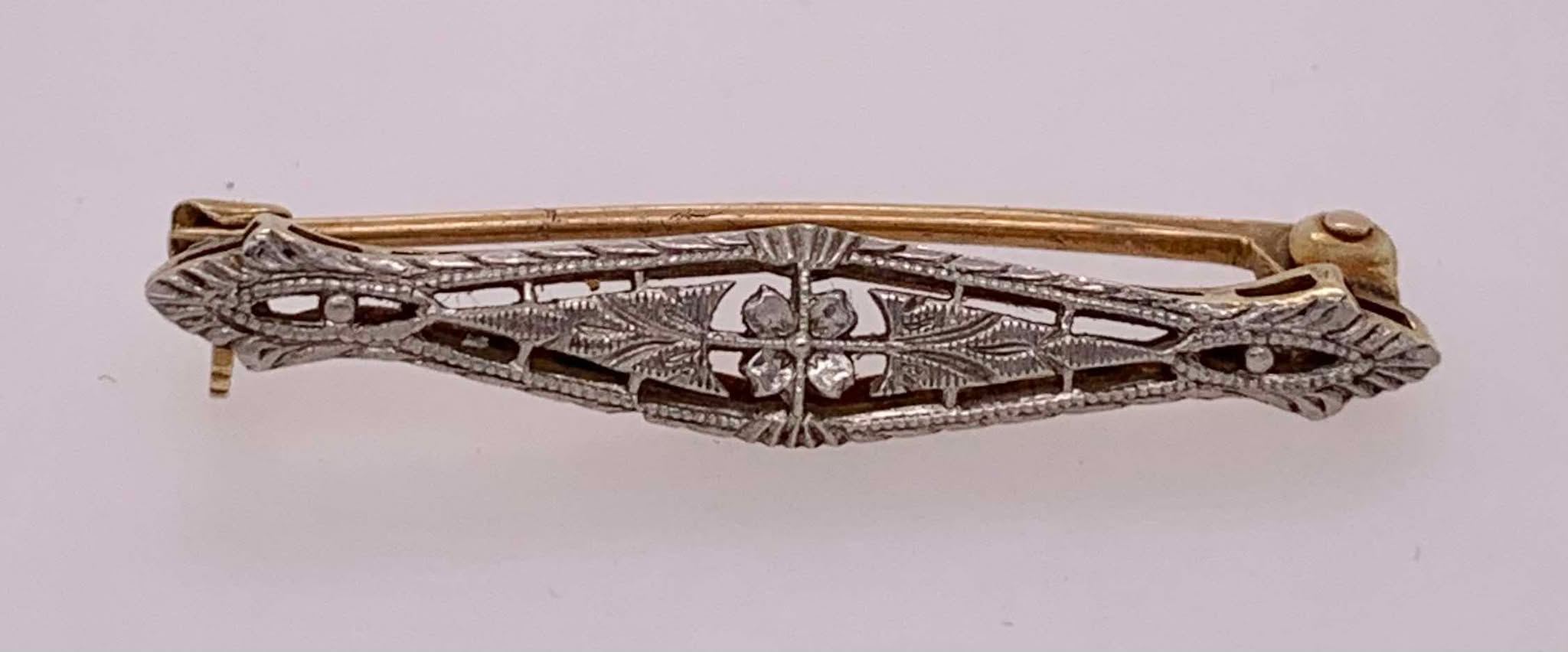 14K Estate Filigree Bar Pin