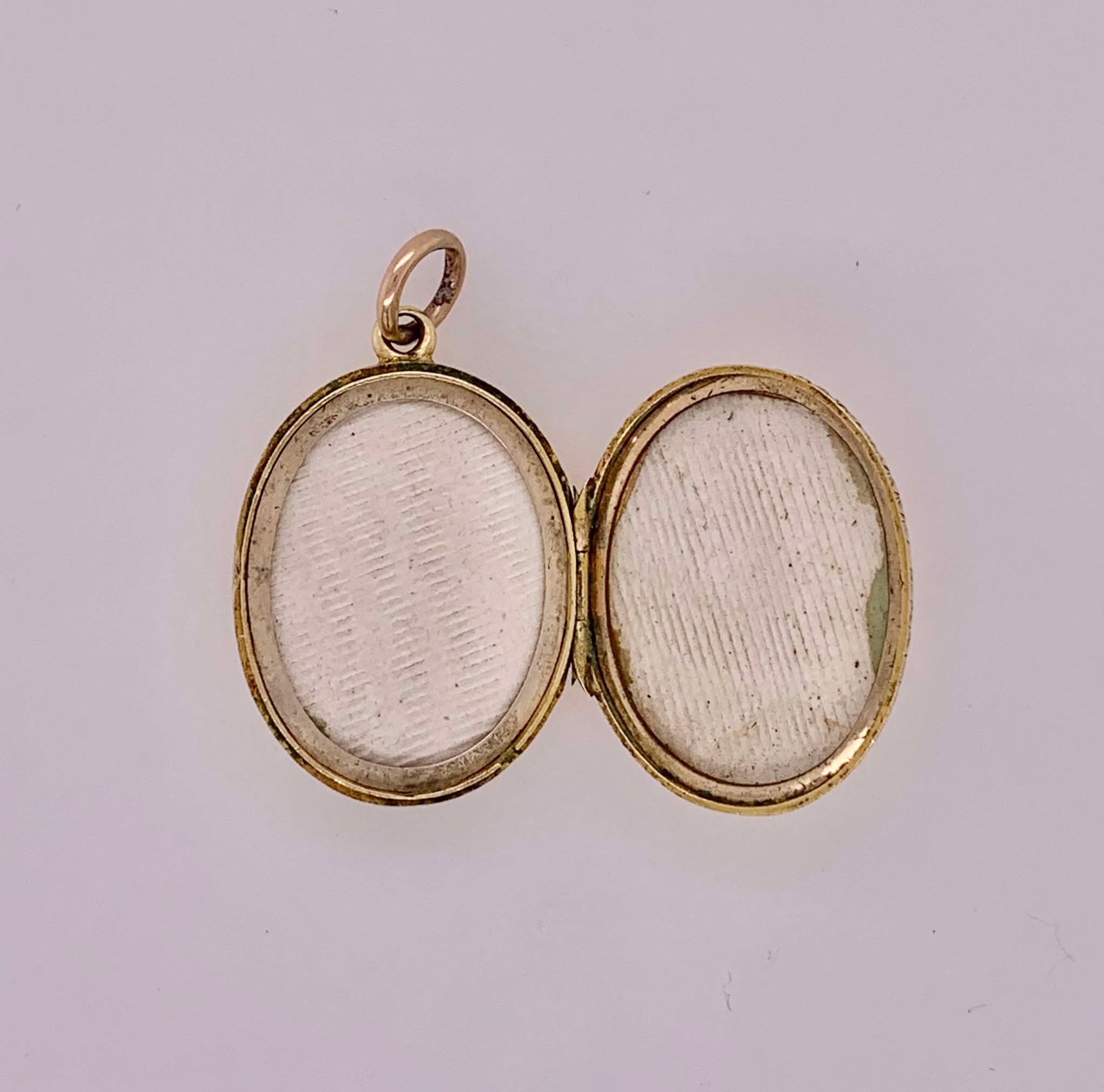 14K Estate Locket