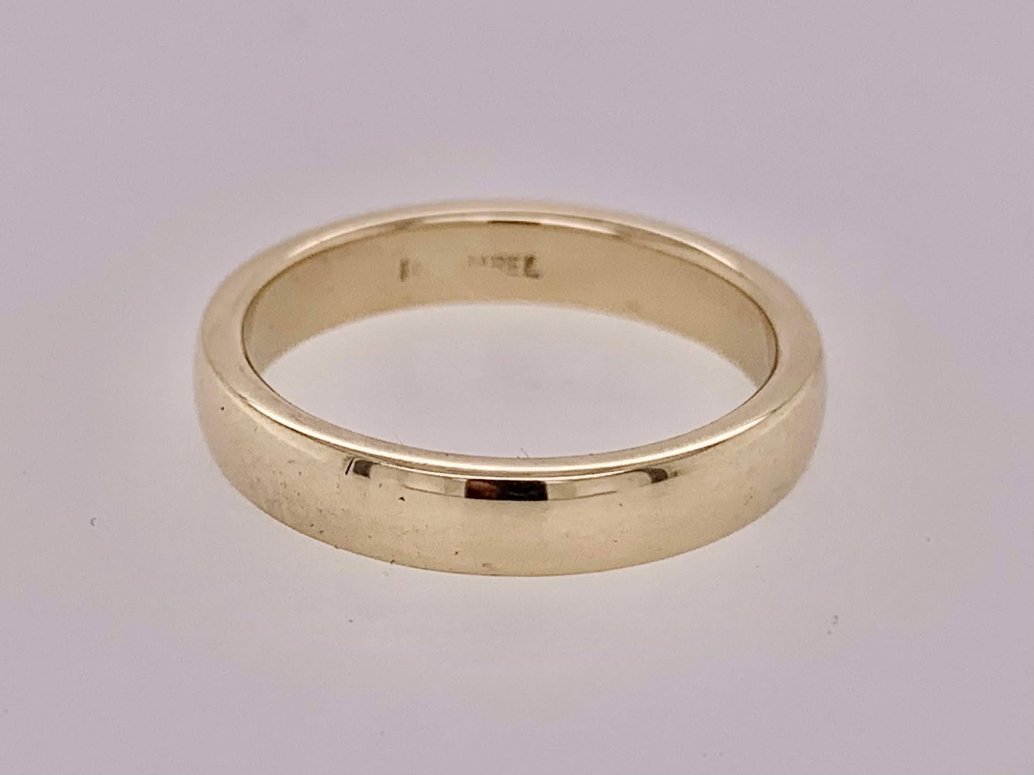 Estate Gold Band