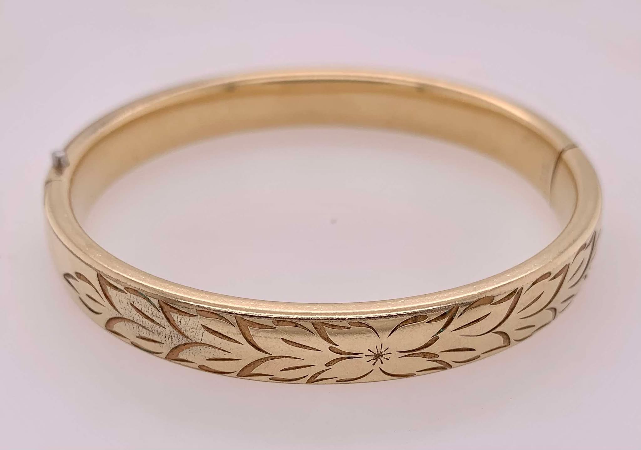 Vintage Estate Gold Filled Bangle