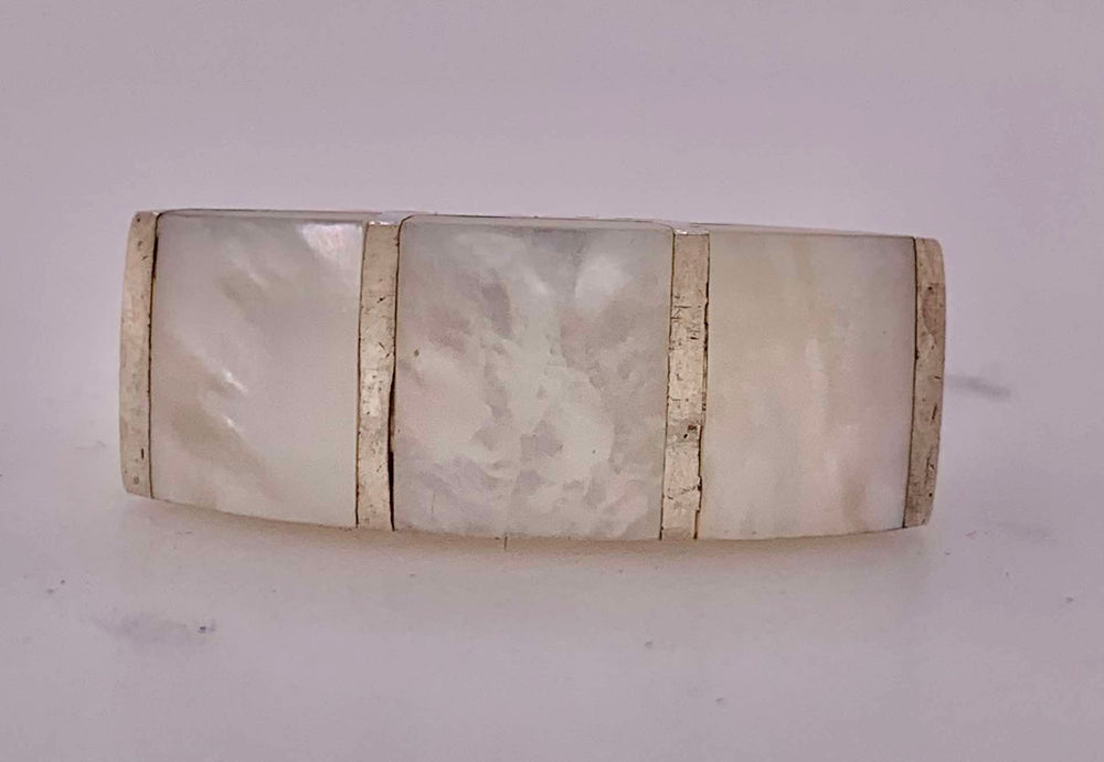 Estate Sterling Silver Mother of Pearl Ring
