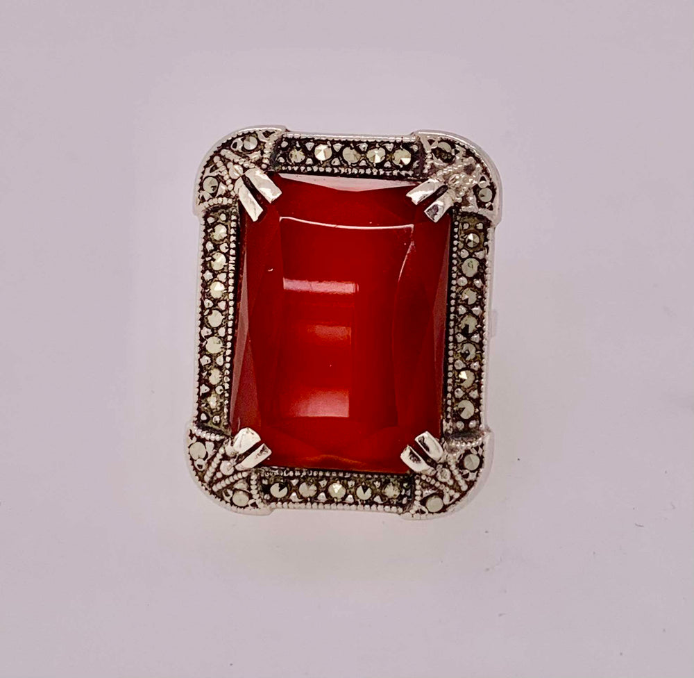 Estate Sterling Silver & Carnelian Ring