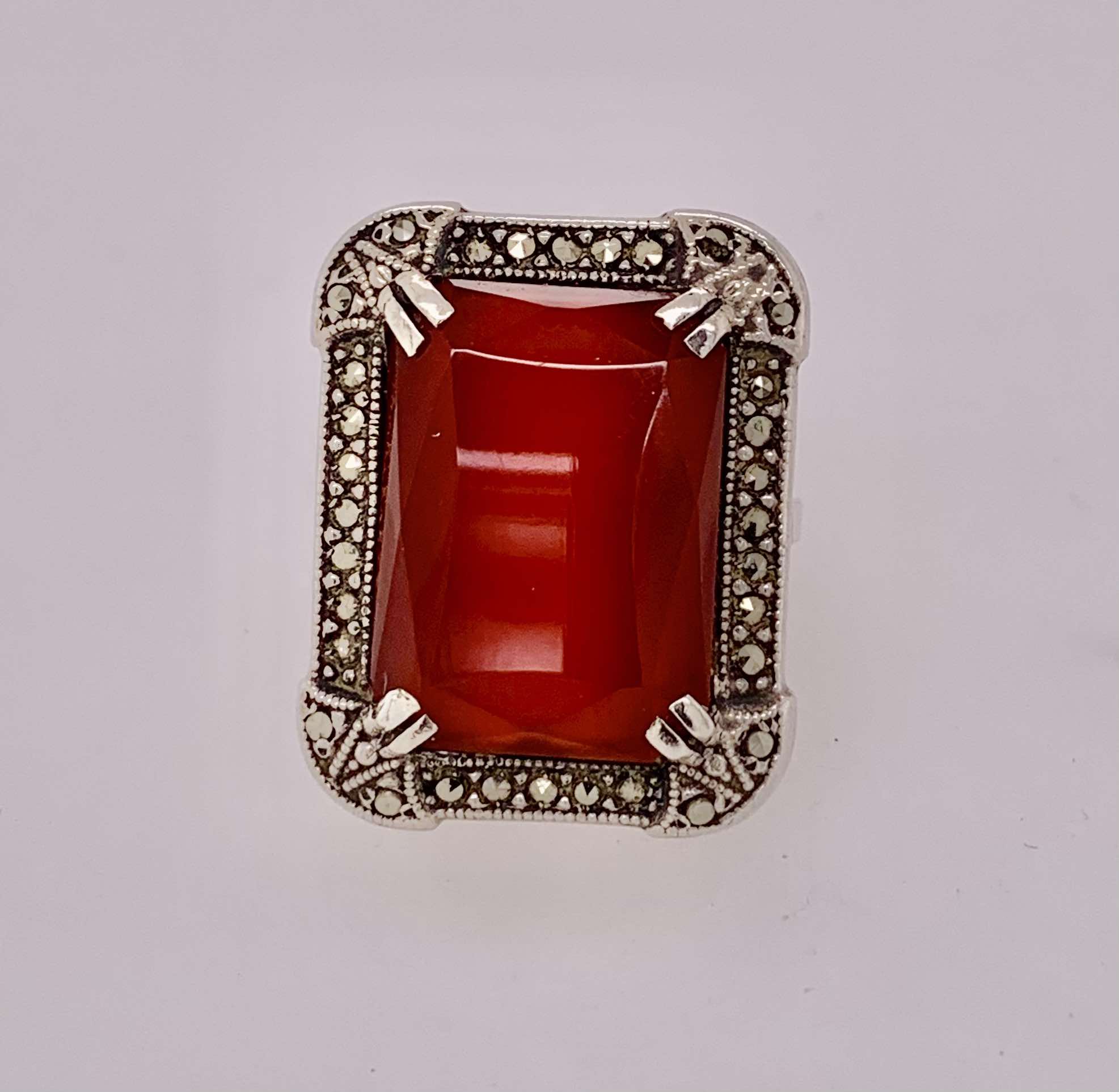 Estate Sterling Silver & Carnelian Ring
