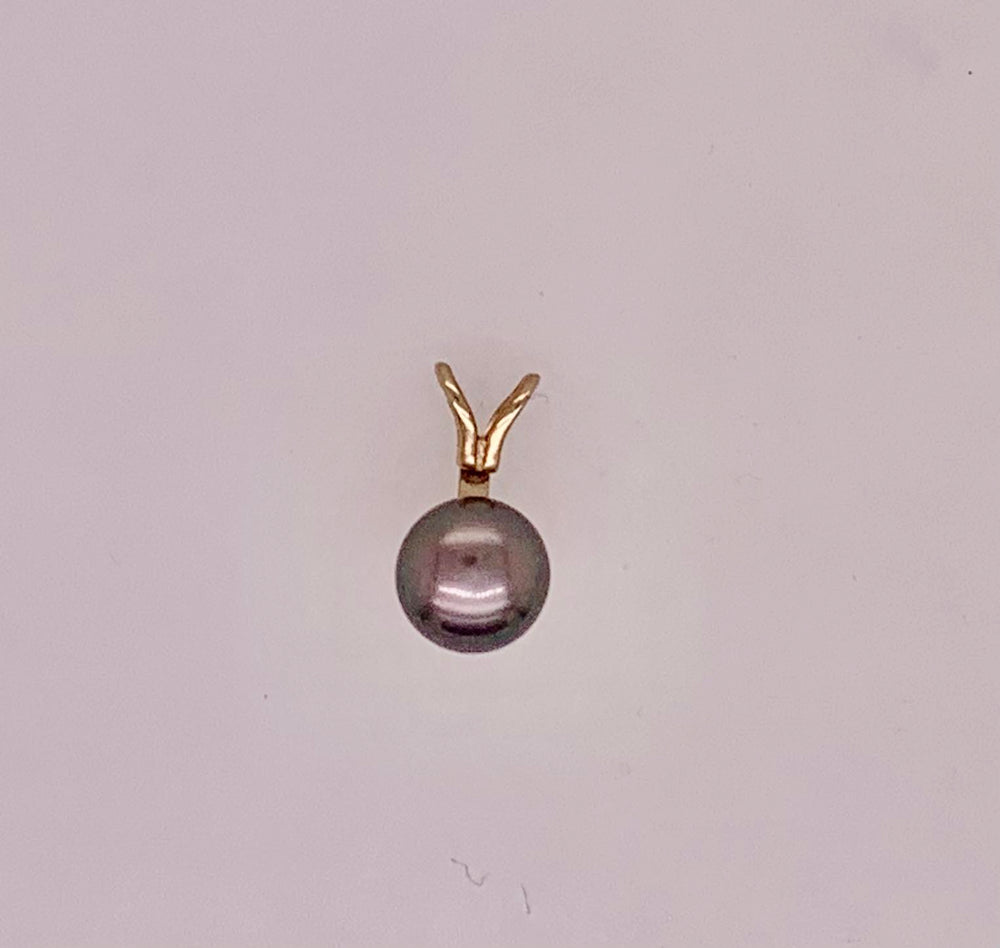 Estate 14K Gold Freshwater Black Pearl Pendant
