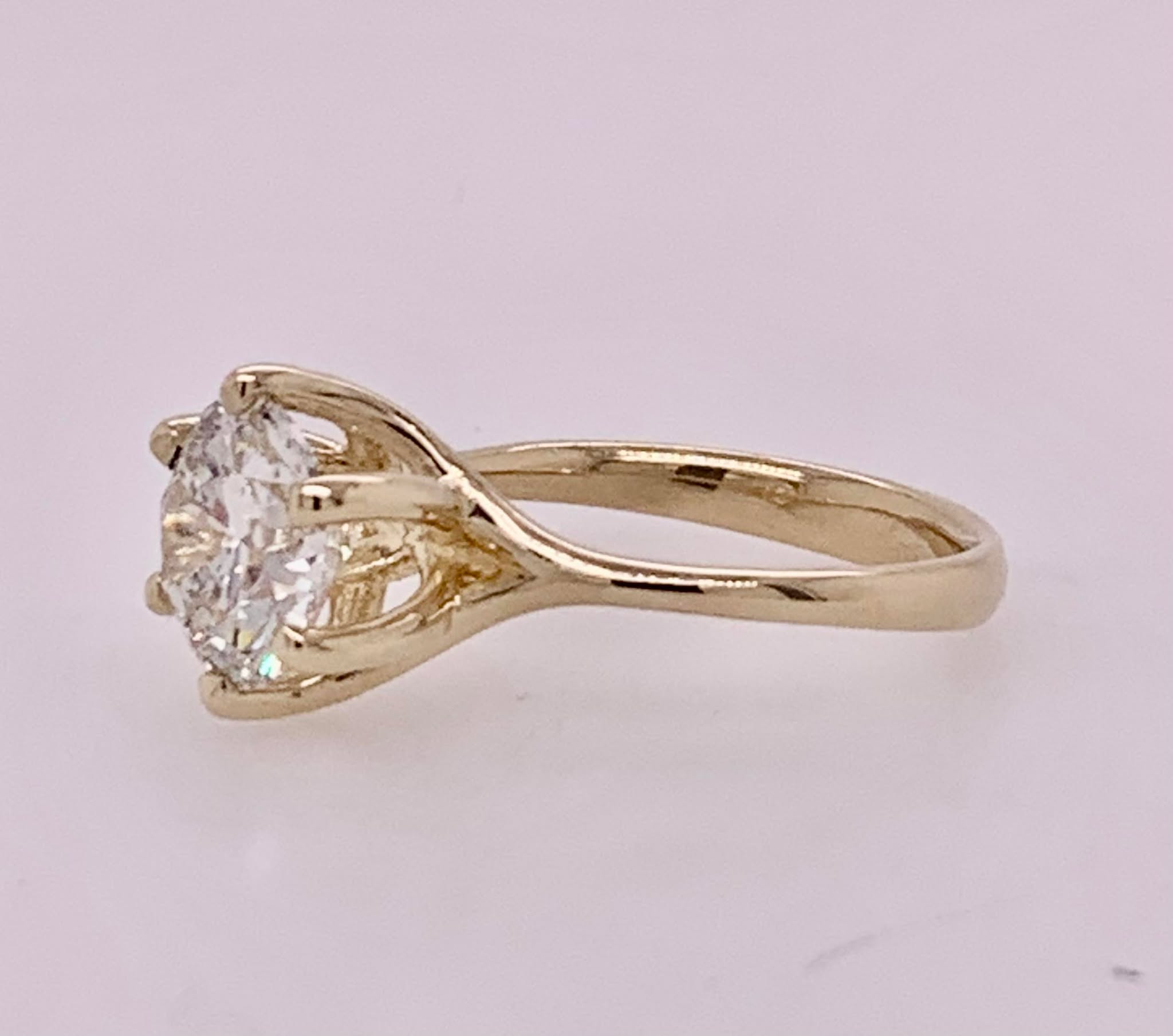 14K Lab Solitaire Ring