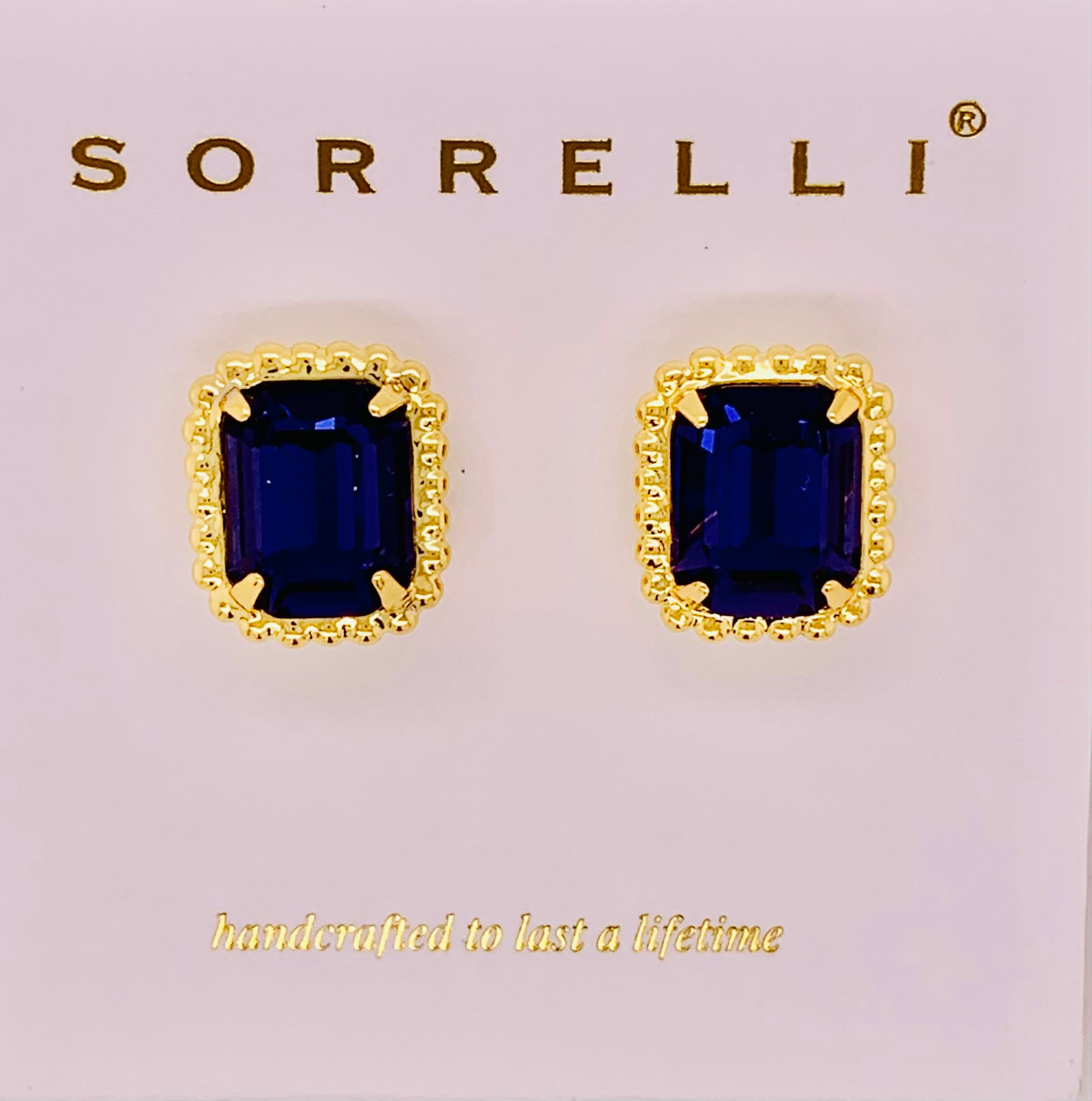 Octavia Scalloped Stud Earrings