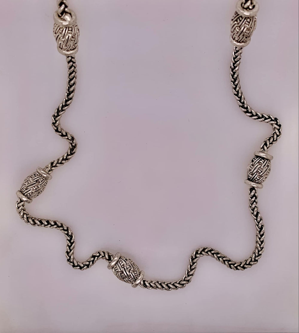 Estate Fashion Silver tone necklace