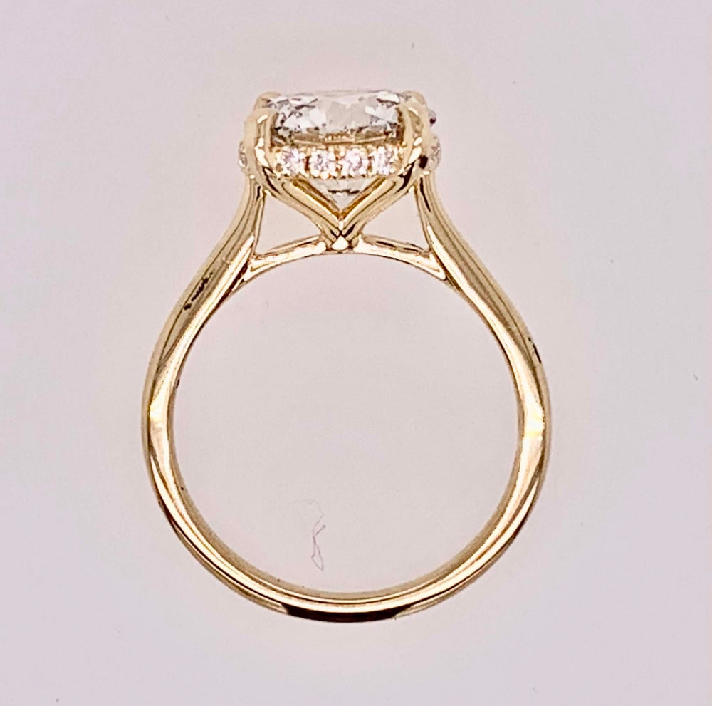 18K Solitaire LAB Diamond Ring