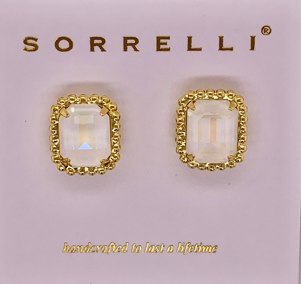 Octavia Scalloped Stud Earrings