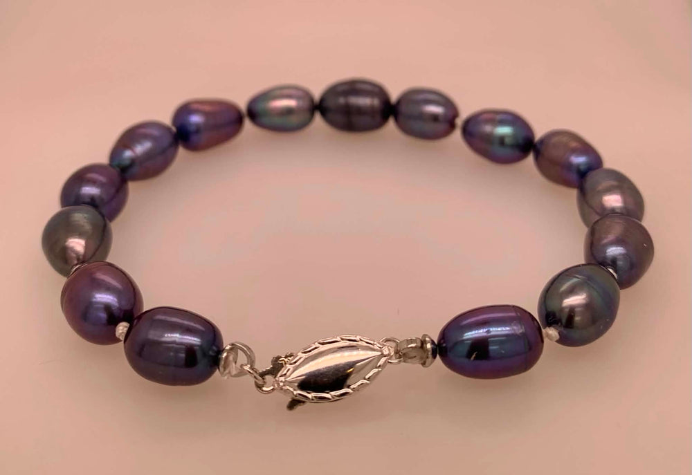 Freshwater Black Pearl Bracelet