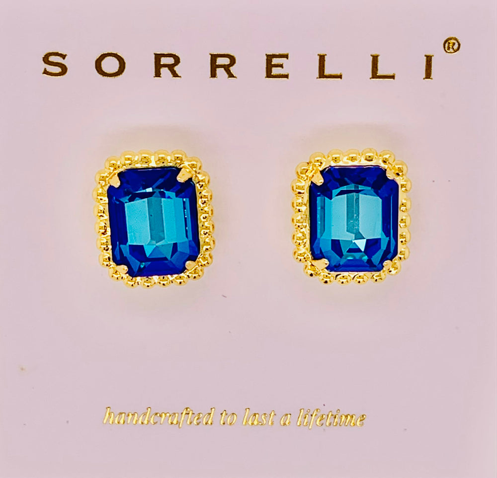 Octavia Scalloped Stud Earrings
