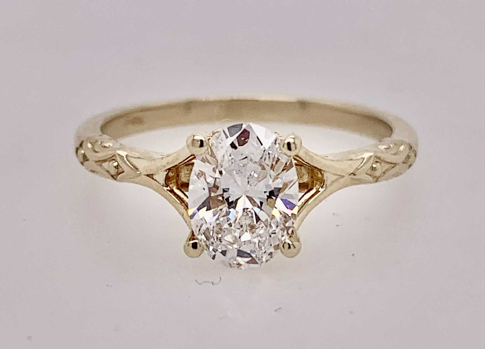 14K Lab Solitaire Ring
