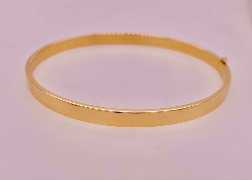 14K Estate Bangle