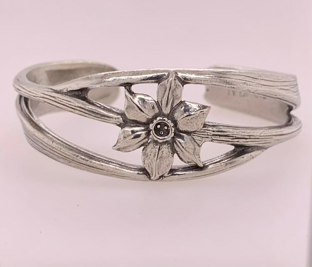 December Nouveau Flower of the Month Bracelet