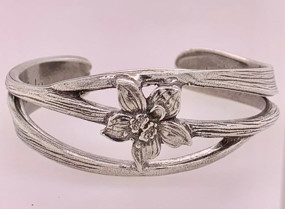 July Nouveau Flower of the Month Bracelet