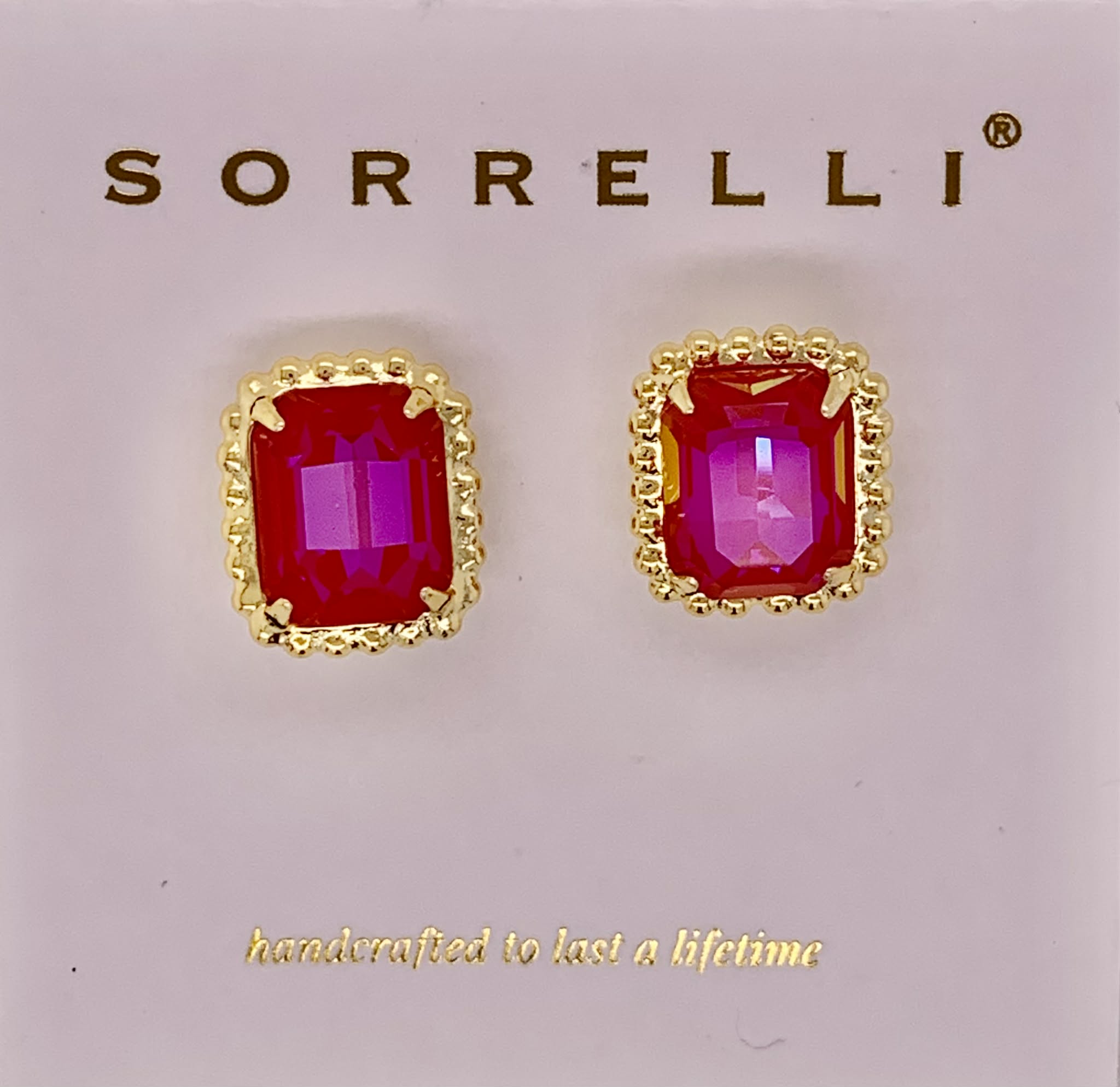 Octavia Scalloped Stud Earrings