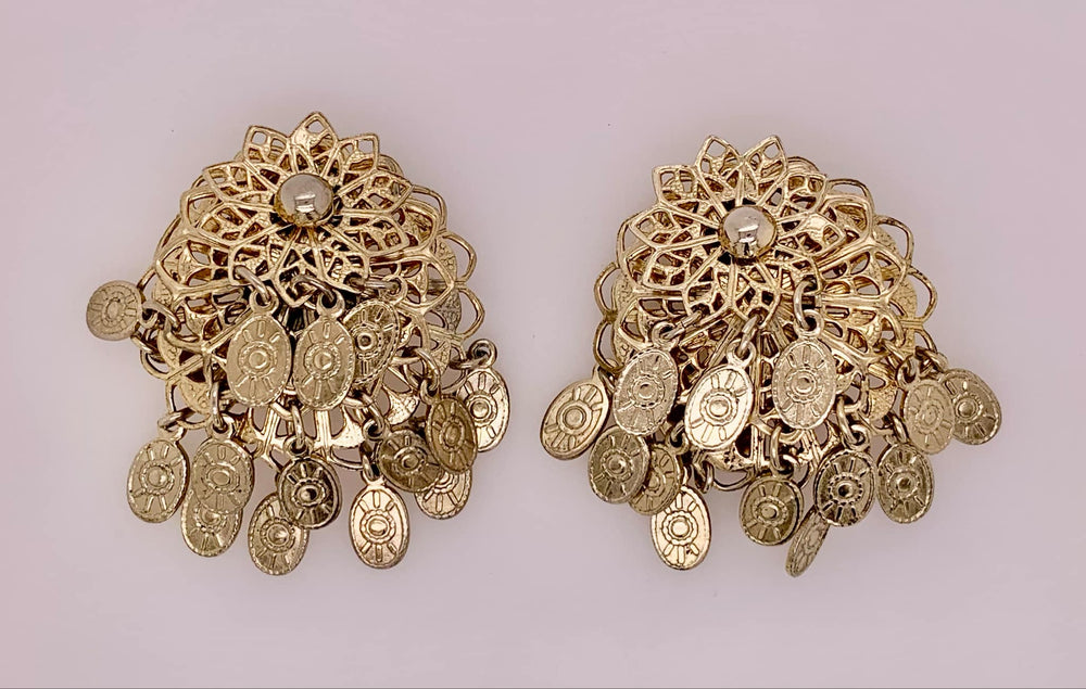 Estate Clip On Earrings