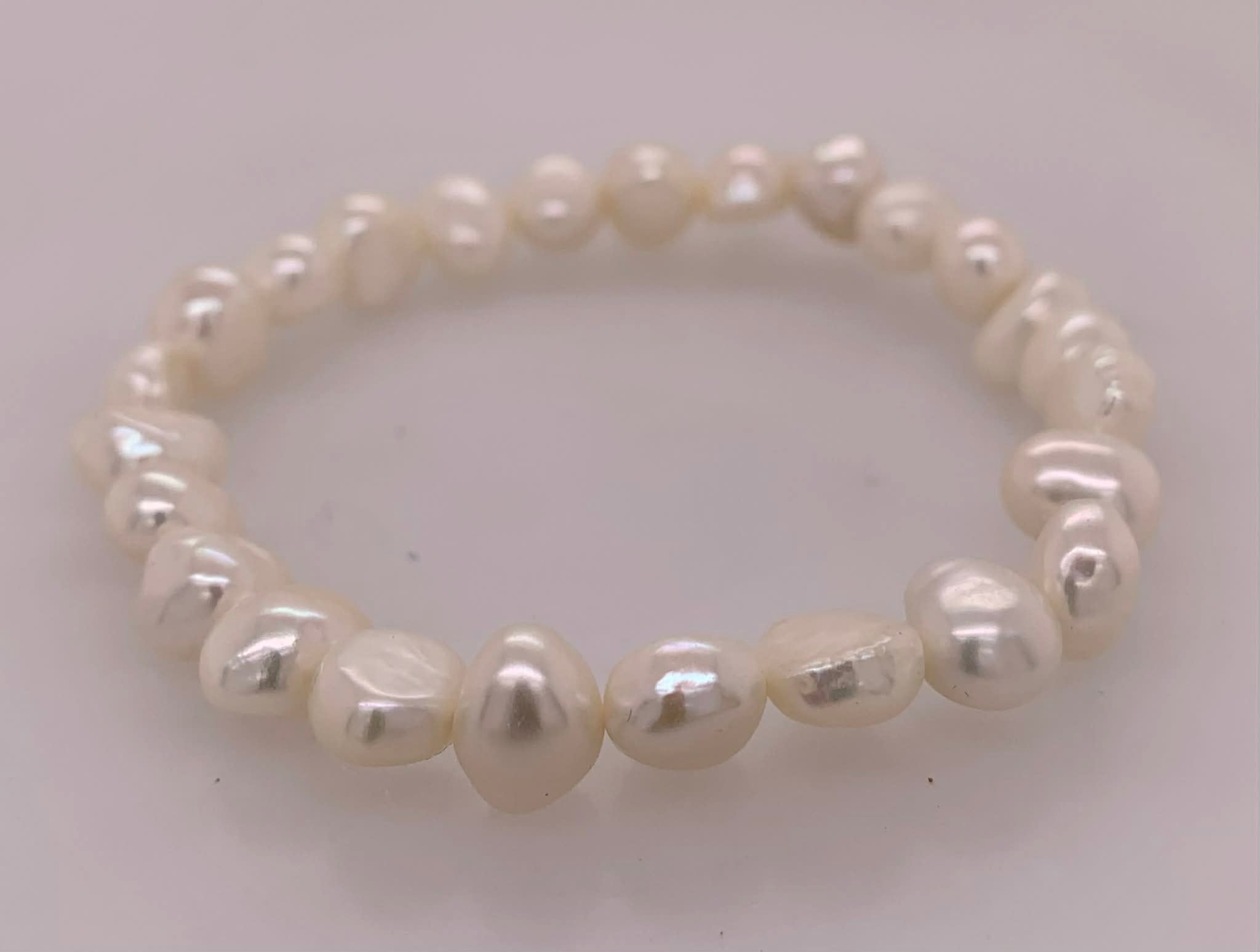 Stretch Freshwater Pearl Bracelet
