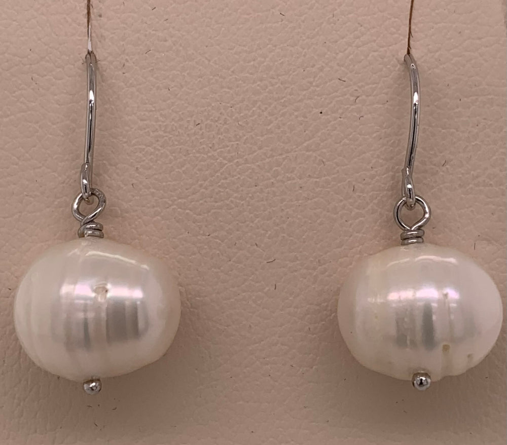 Freshwater Pearl Earrings