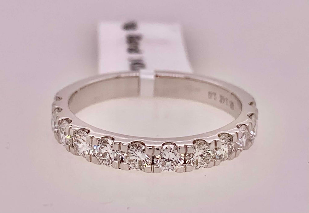 14K LAB Diamond Band