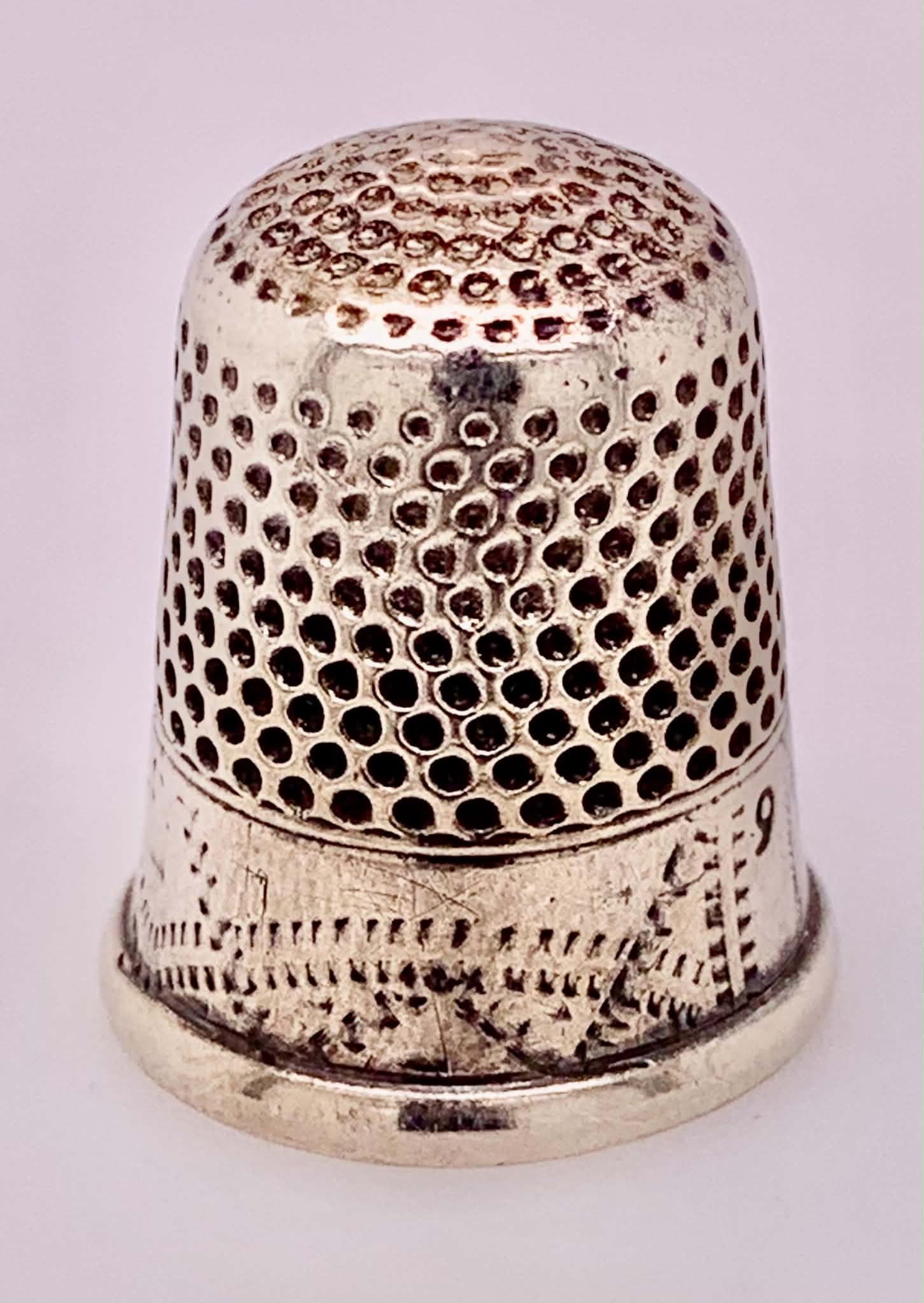 Estate Sterling Silver Thimble