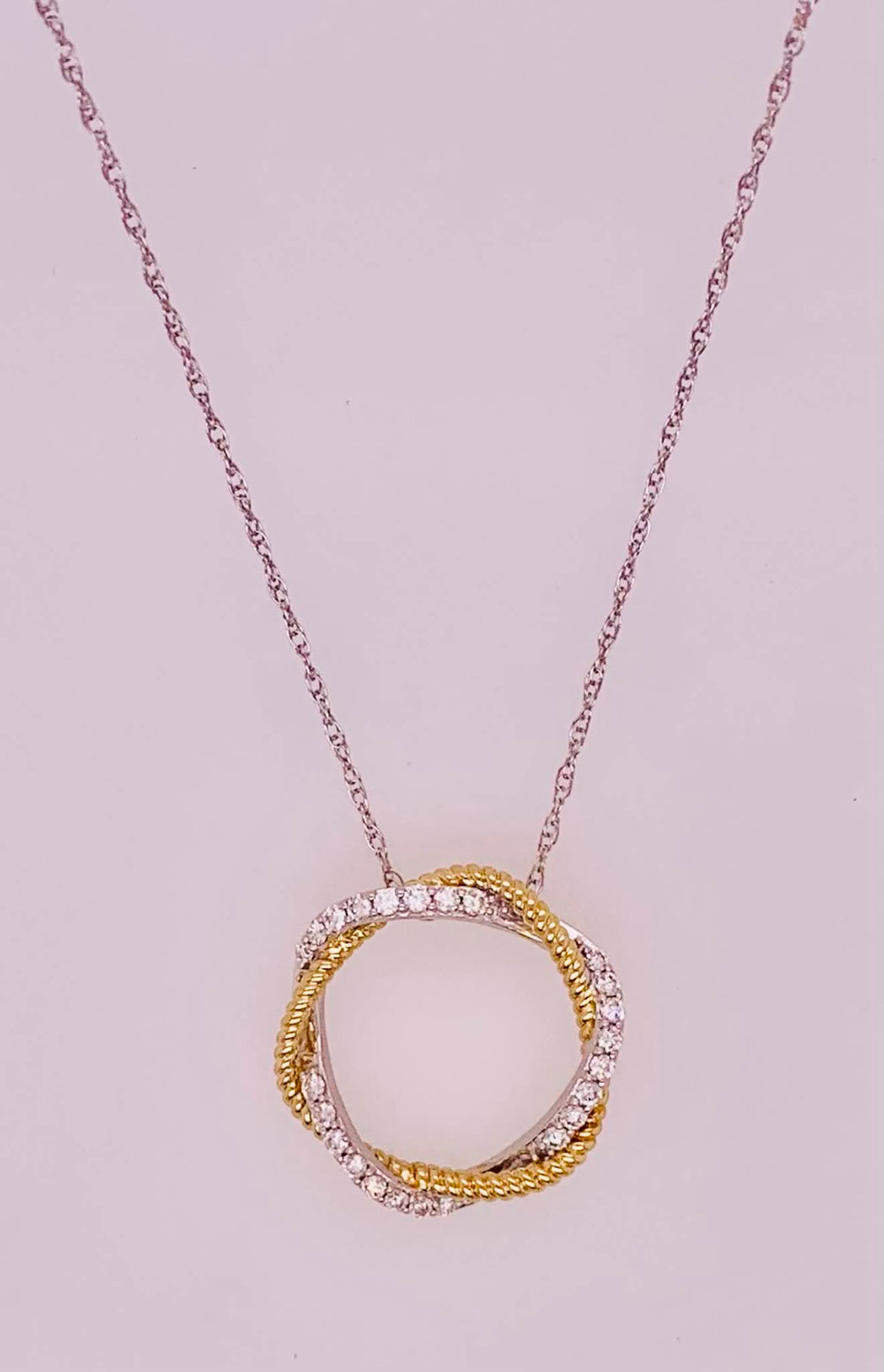 14K Diamond Circle Pendant Necklace