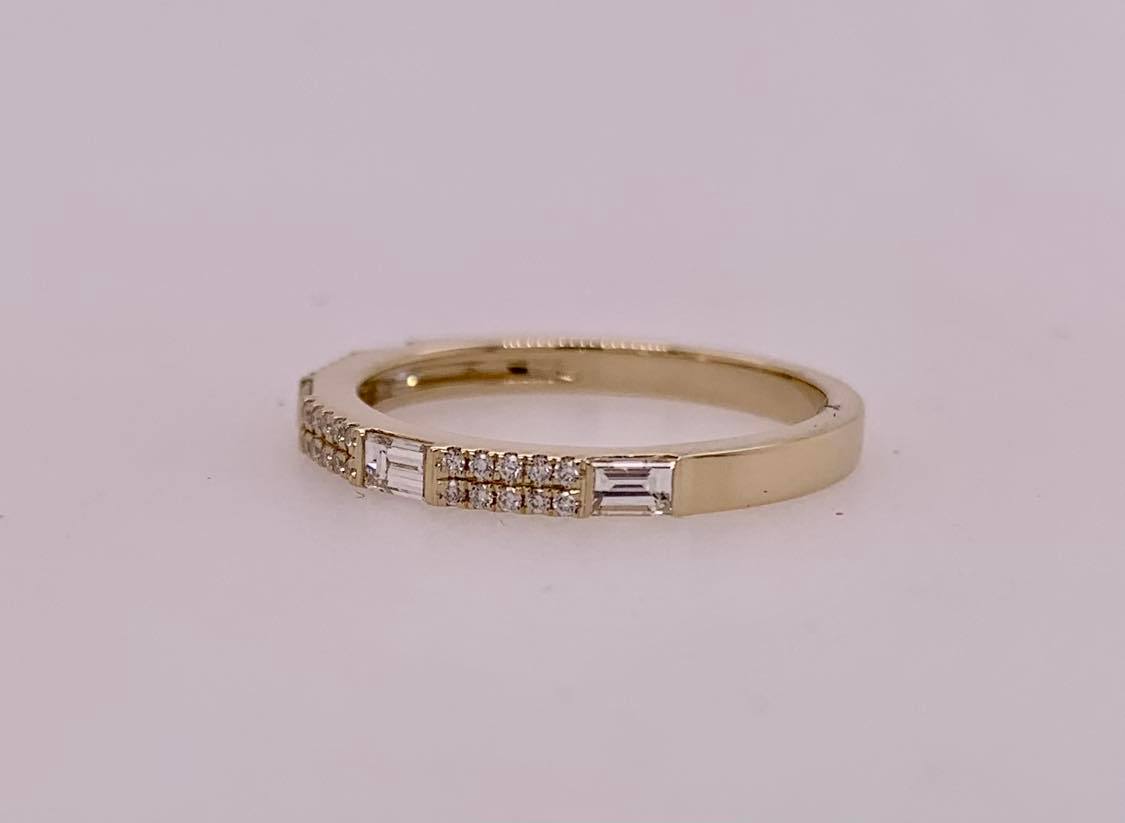 14K Diamond Band Ring