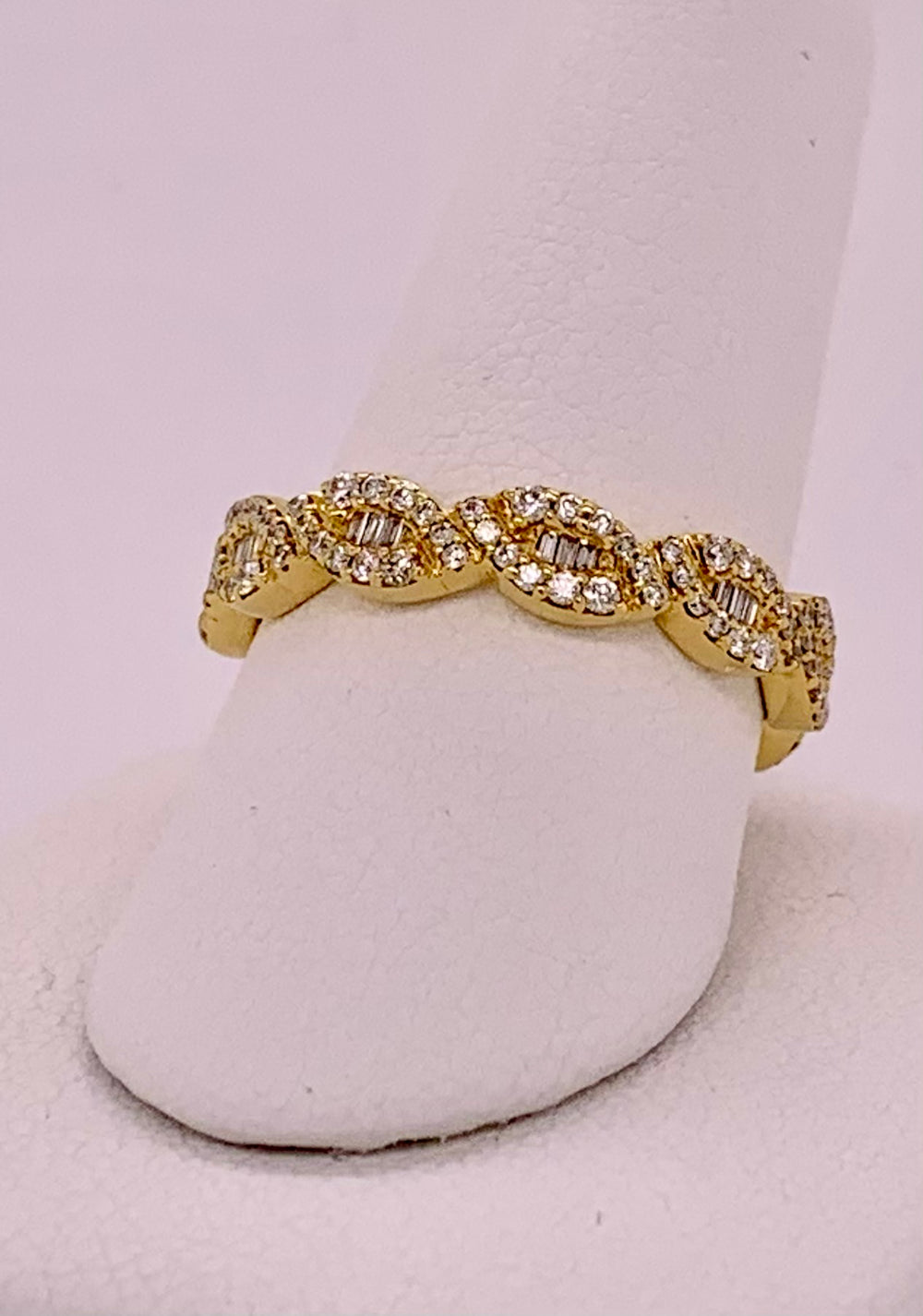 18K Gold & Diamond Band