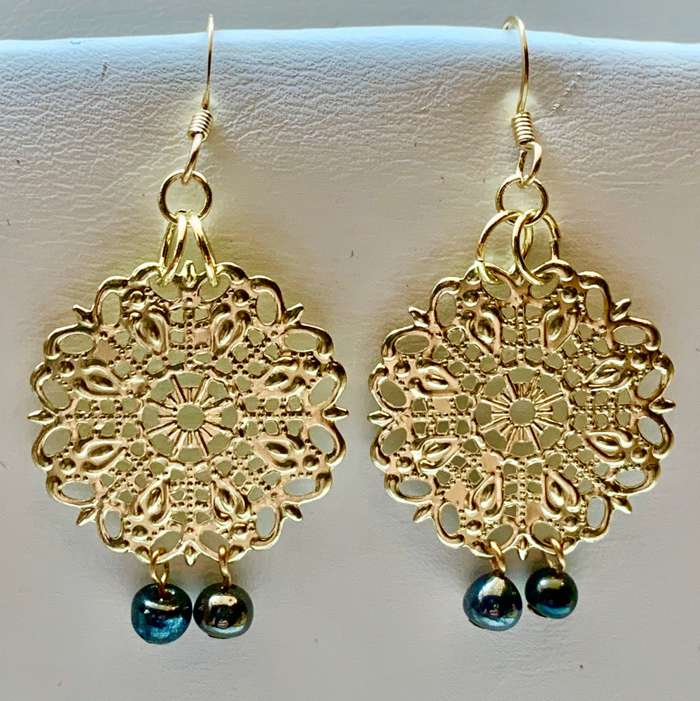 Fashion Filigree Bead Earring