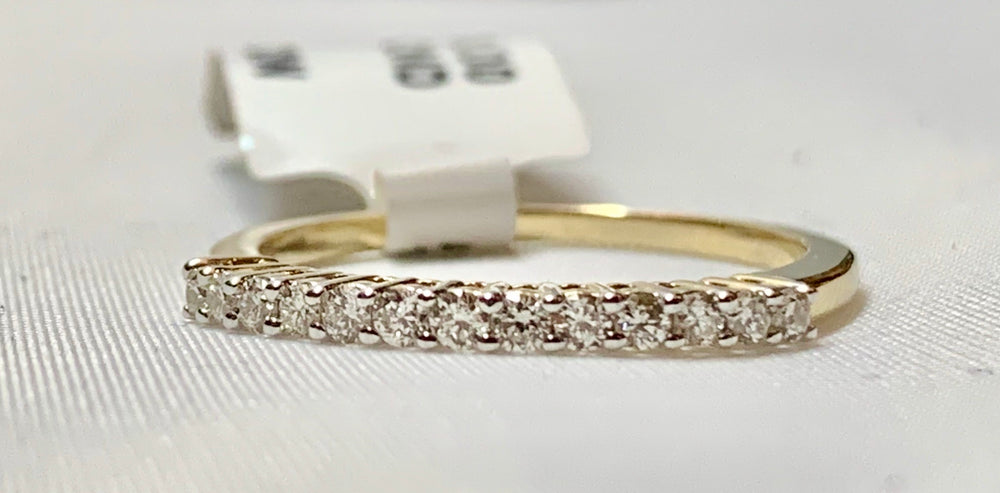 14K Yellow Gold Diamond Band