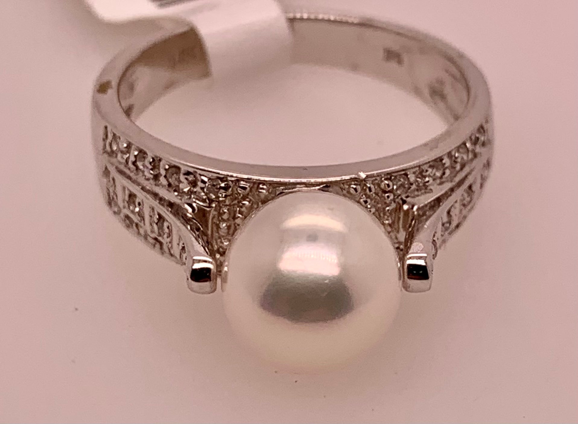 14K Cultured Pearl & Diamond Ring