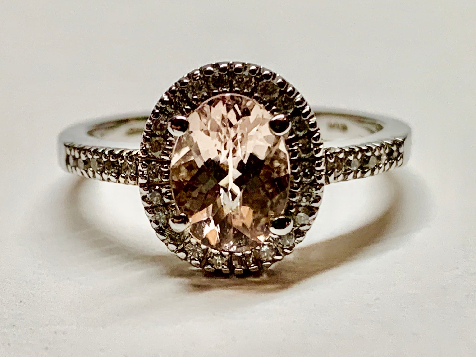 14K White Gold Morganite & Diamond Ring