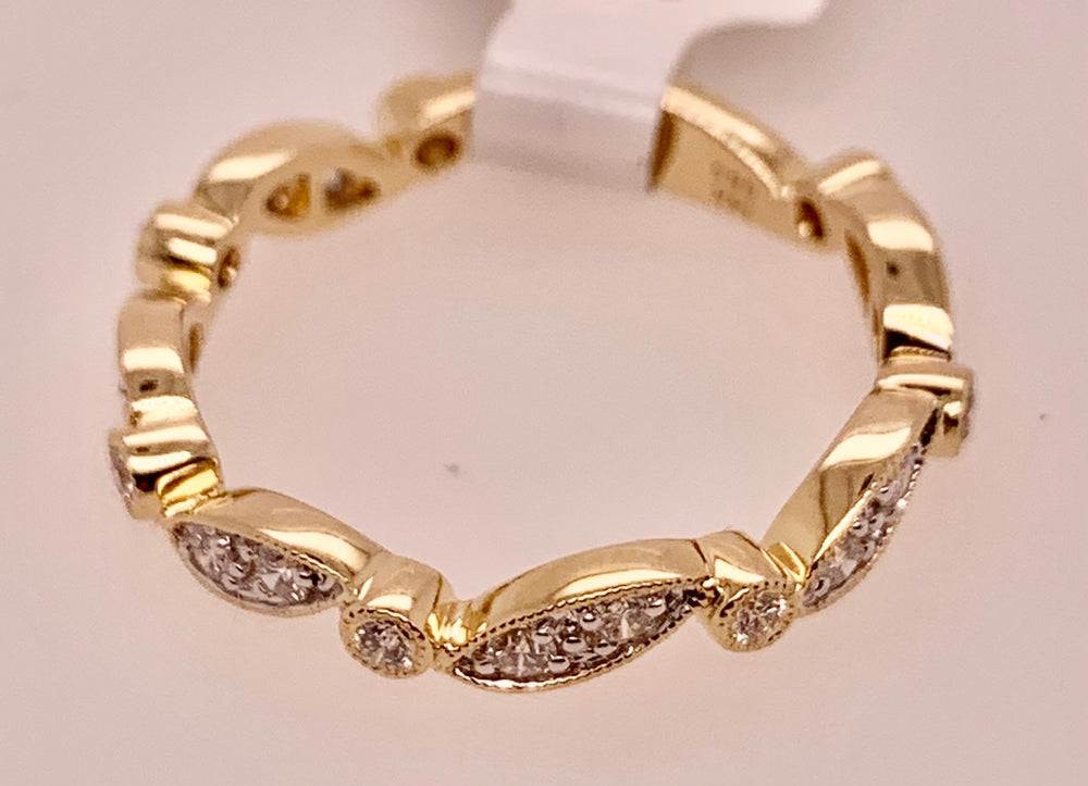 14K Diamond Band