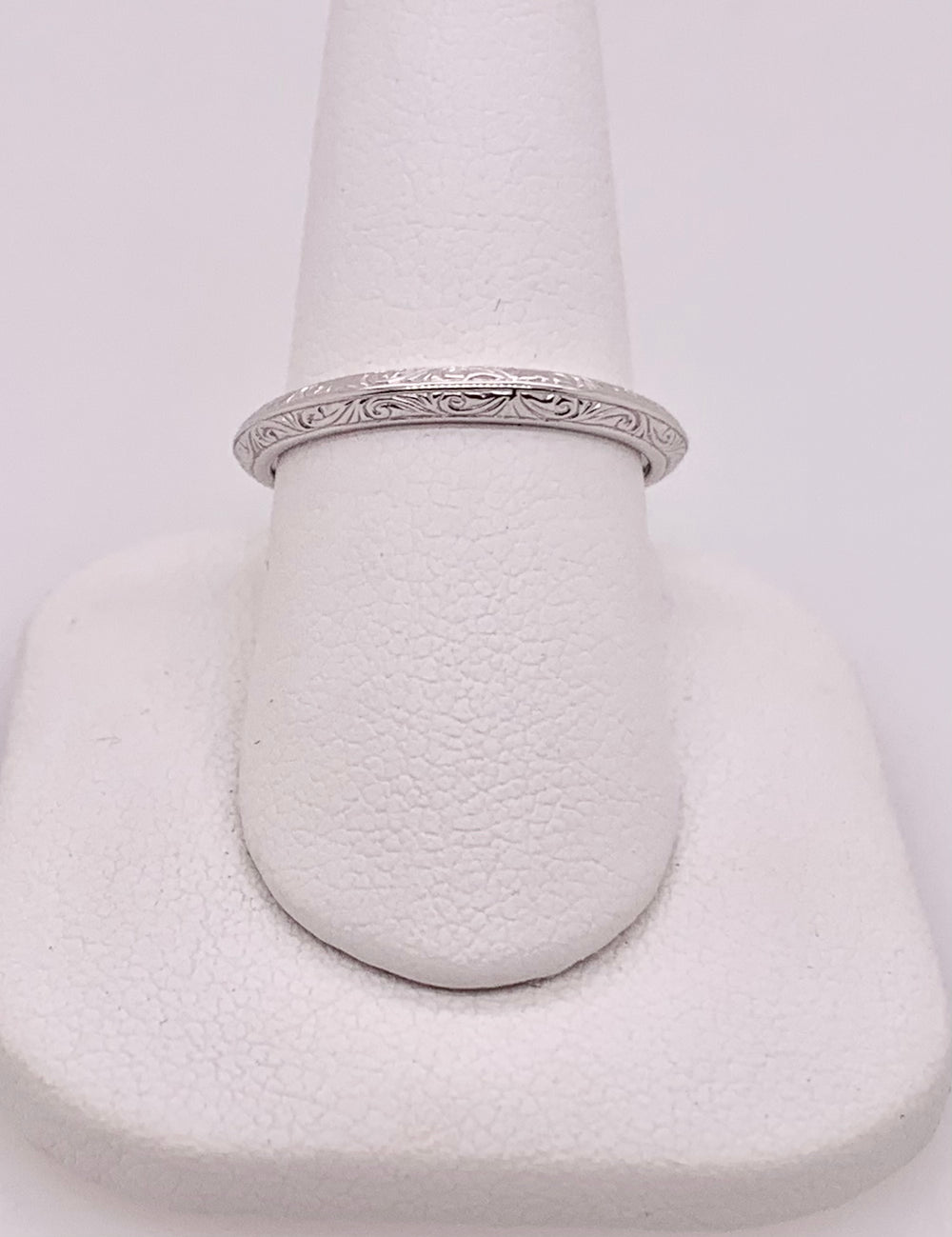 14K White Gold Band