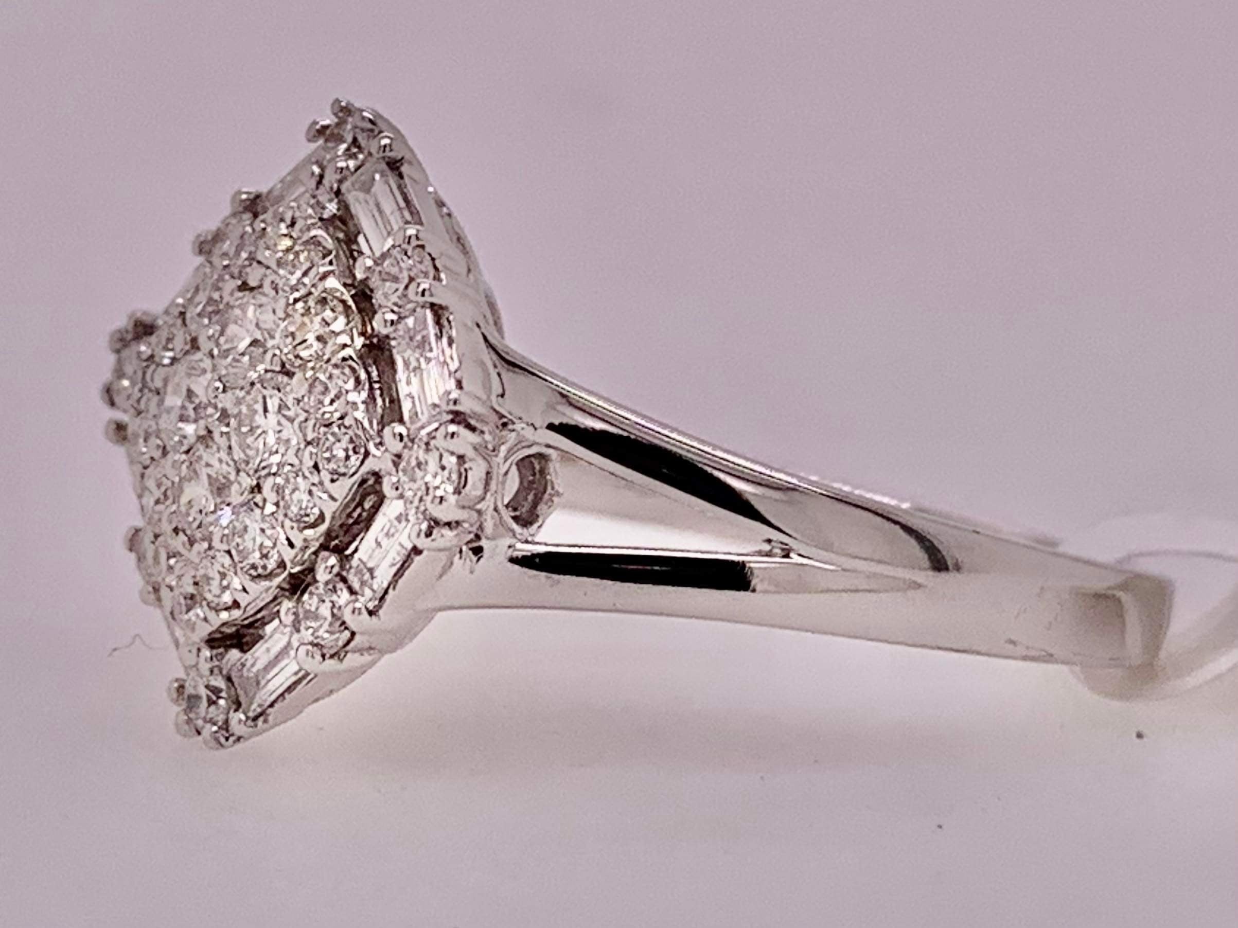 Baguette and Round Diamond Ring